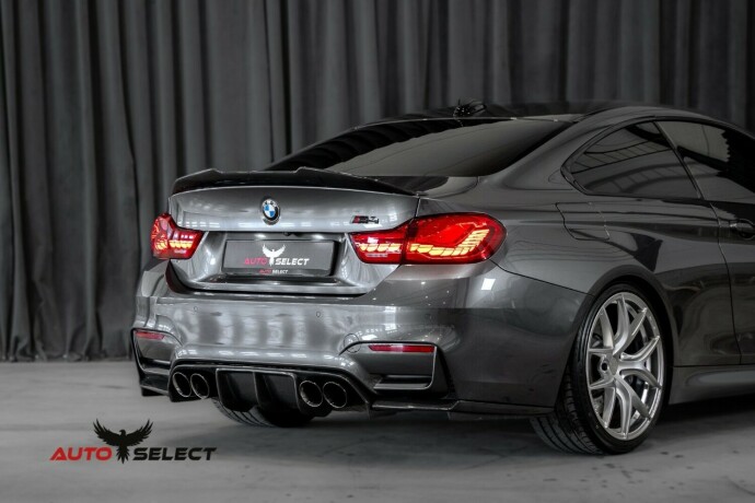 bmw-m4-bensin-2015-big-12