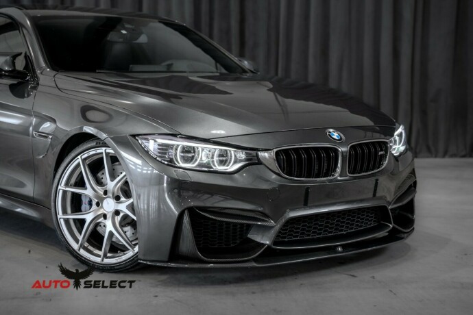 bmw-m4-bensin-2015-big-1
