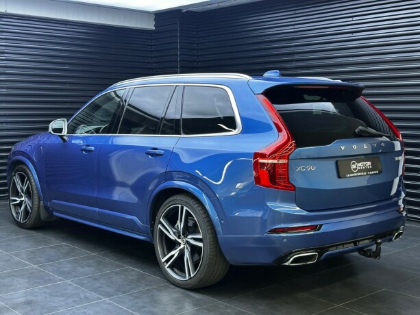 volvo-xc-90-elektrisitetbensin-2016-big-1