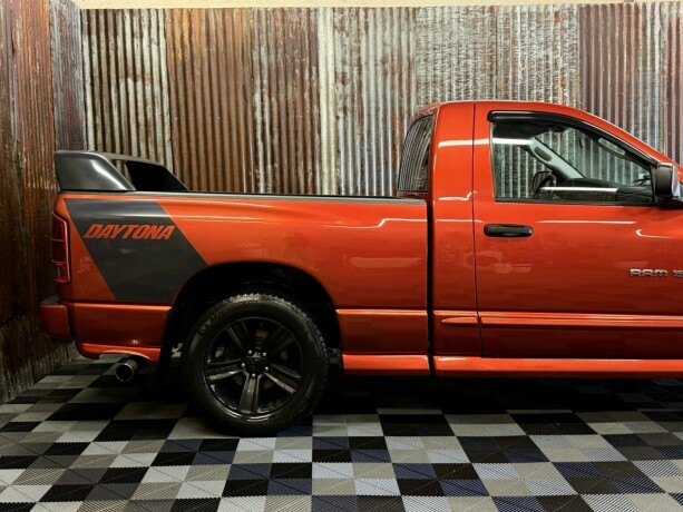 dodge-ram-1500-bensin-2005-big-4
