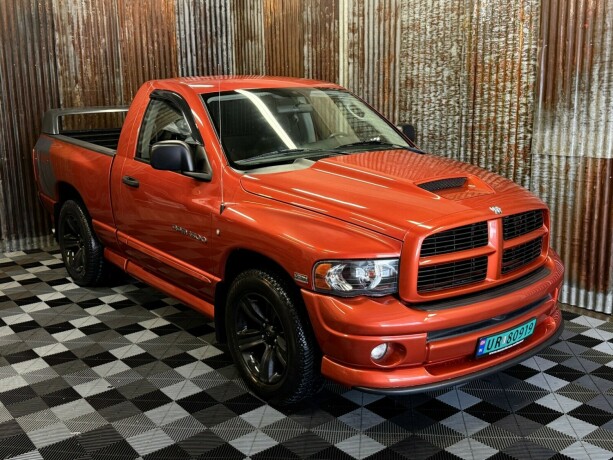 dodge-ram-1500-bensin-2005-big-1
