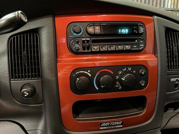 dodge-ram-1500-bensin-2005-big-33