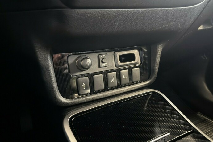 mitsubishi-outlander-elektrisitetbensin-2019-big-26