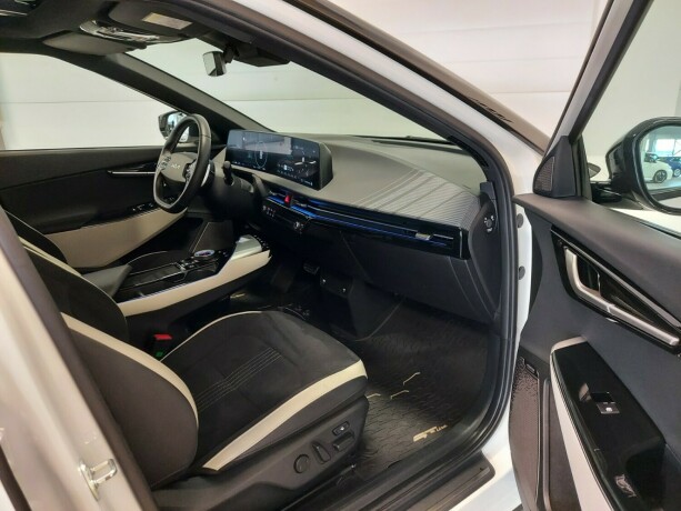 kia-ev6-elektrisitet-2023-big-21