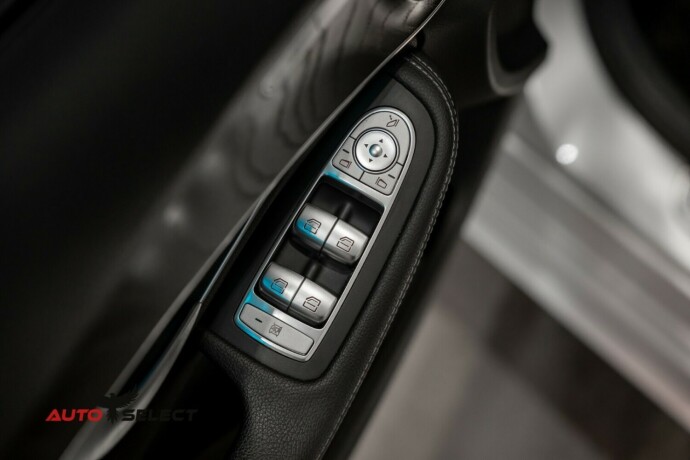 mercedes-benz-c-klasse-elektrisitetbensin-2017-big-27