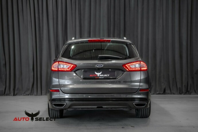 ford-mondeo-diesel-2015-big-9