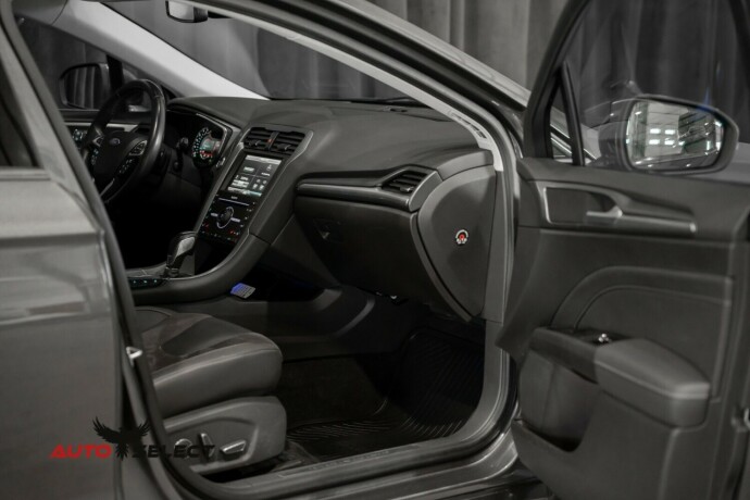 ford-mondeo-diesel-2015-big-19