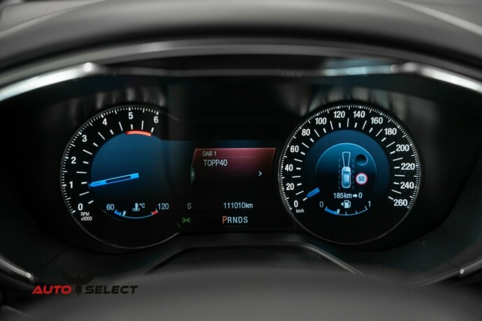ford-mondeo-diesel-2015-big-37