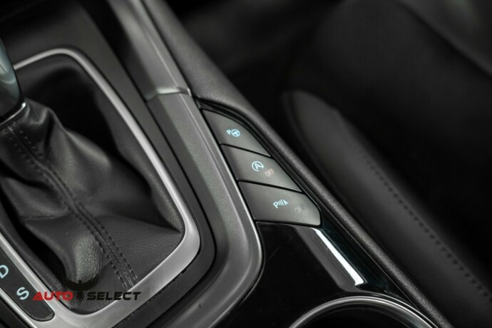 ford-mondeo-diesel-2015-big-45