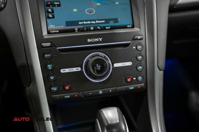 ford-mondeo-diesel-2015-big-43