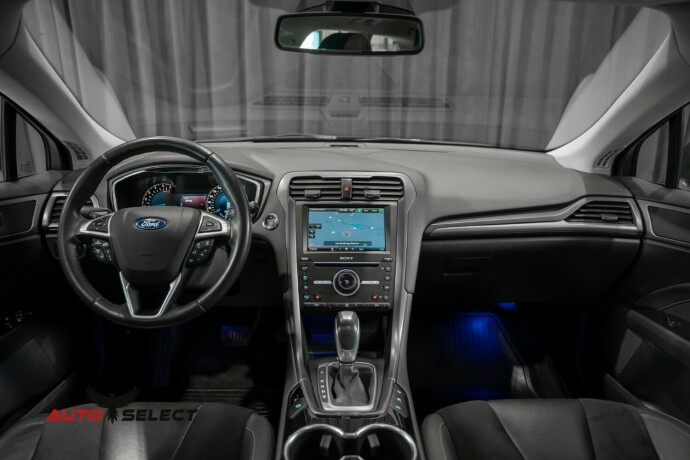 ford-mondeo-diesel-2015-big-41