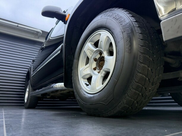 chevrolet-tahoe-bensin-2004-big-7