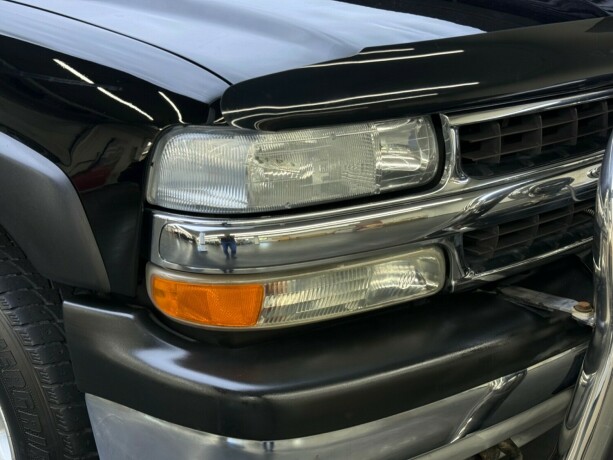 chevrolet-tahoe-bensin-2004-big-4