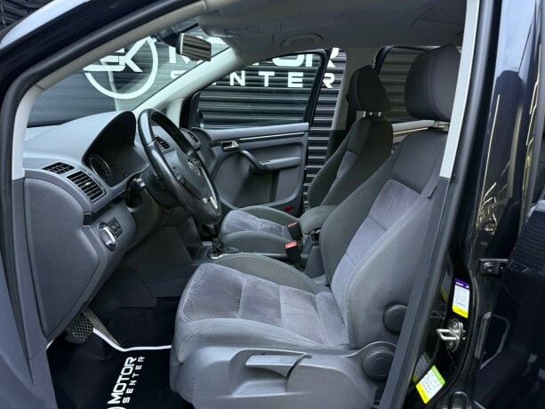 volkswagen-touran-diesel-2012-big-20