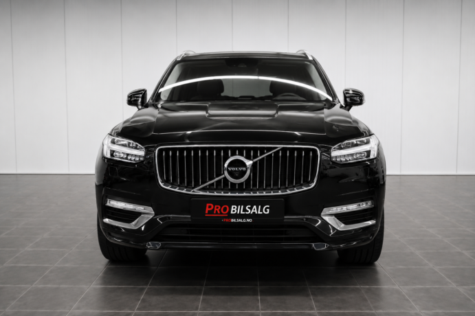 volvo-xc-60-elektrisitetbensin-2018-big-1
