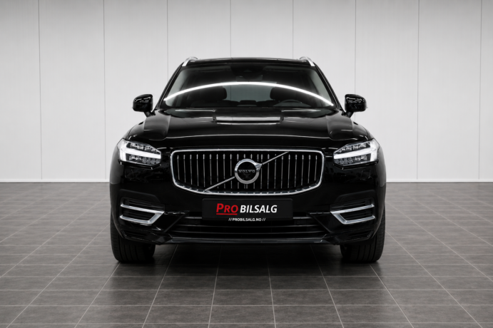 volvo-xc-60-elektrisitetbensin-2018-big-4