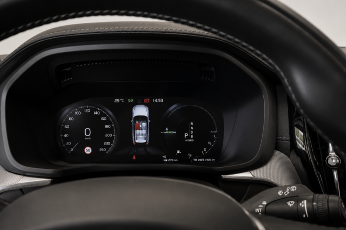 volvo-xc-60-elektrisitetbensin-2018-big-11