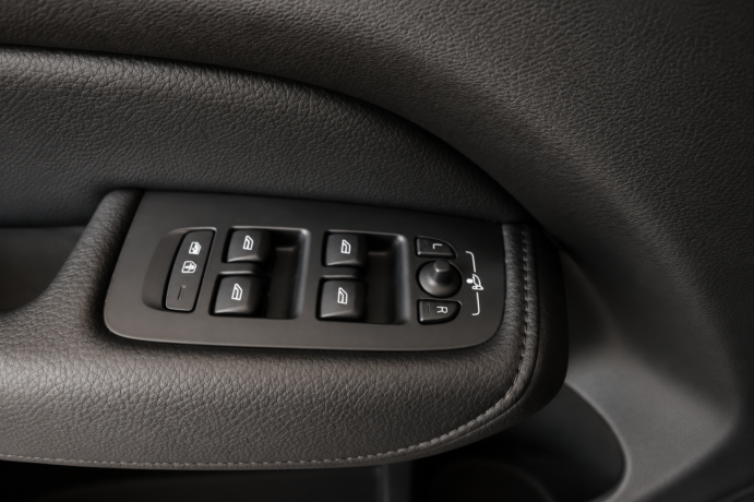 volvo-xc-60-elektrisitetbensin-2018-big-16