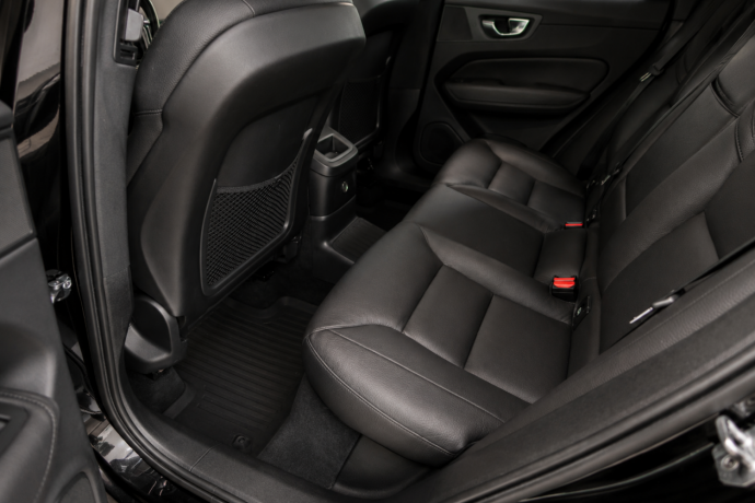 volvo-xc-60-elektrisitetbensin-2018-big-10