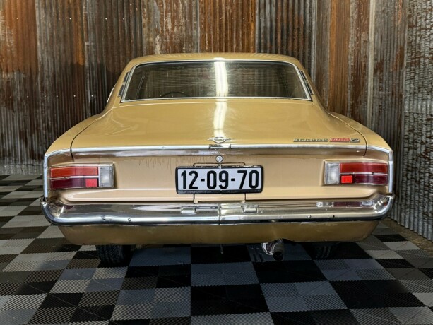 opel-rekord-bensin-1970-big-16
