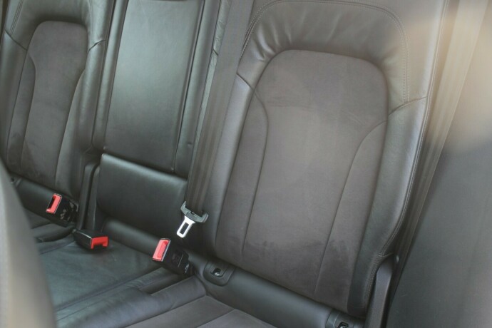 audi-q5-diesel-2010-big-10