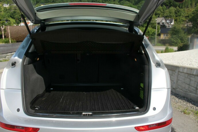 audi-q5-diesel-2010-big-6