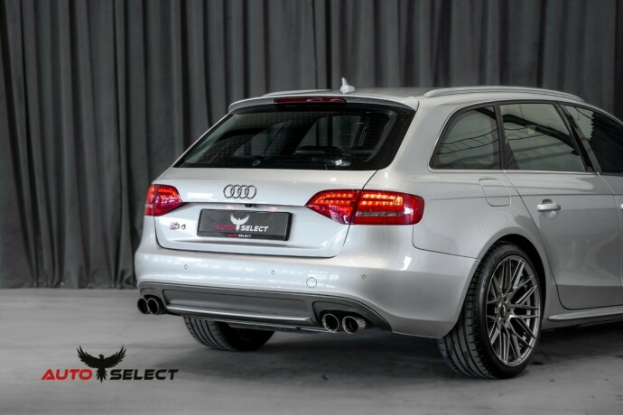 audi-s4-bensin-2009-big-14