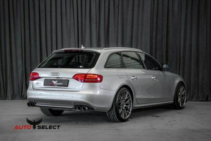 audi-s4-bensin-2009-big-13