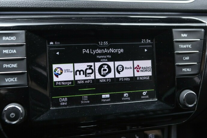 skoda-superb-diesel-2016-big-14
