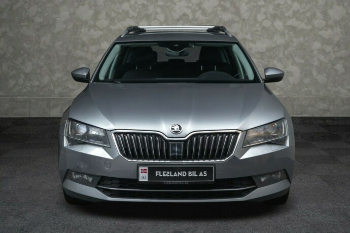 skoda-superb-diesel-2016-big-5