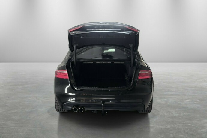jaguar-xf-diesel-2017-big-34