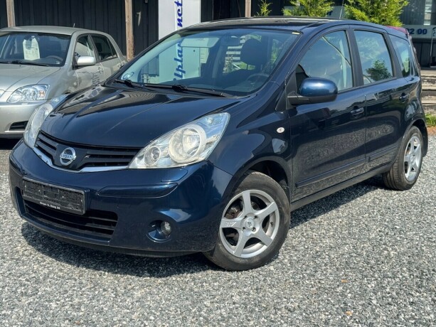 nissan-note-bensin-2010-big-2