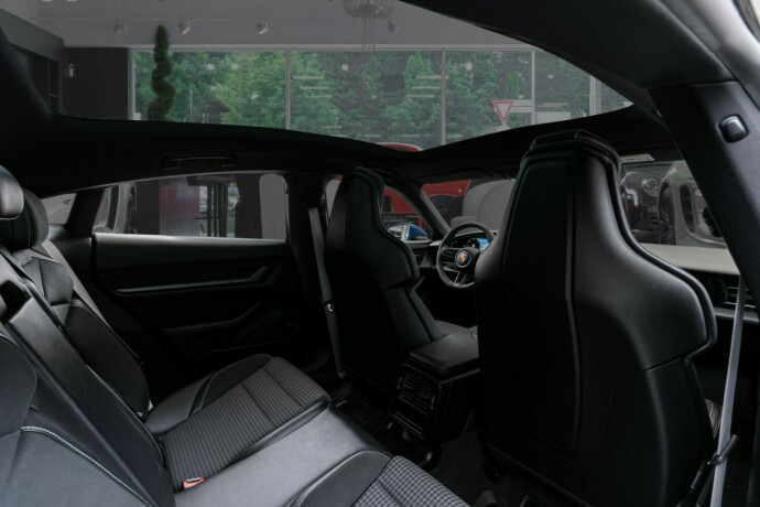 porsche-taycan-4s-elektrisitet-2025-big-45