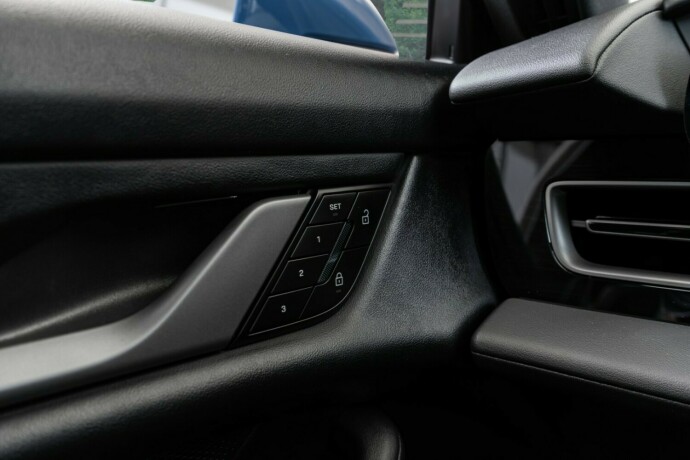 porsche-taycan-4s-elektrisitet-2025-big-39