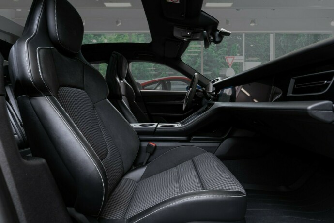 porsche-taycan-4s-elektrisitet-2025-big-47