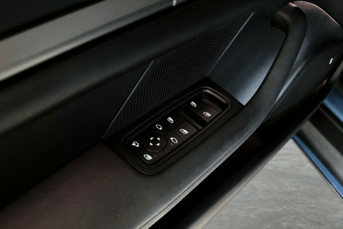 porsche-taycan-4s-elektrisitet-2025-big-16