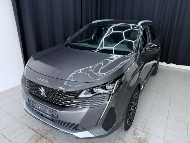 peugeot-5008-diesel-2021-big-2