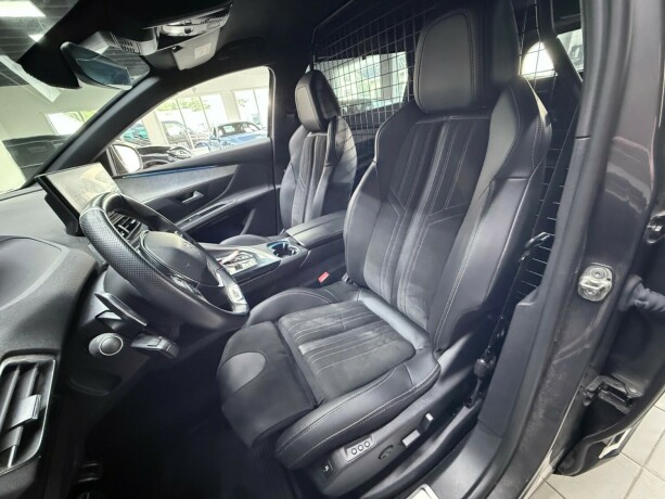 peugeot-5008-diesel-2021-big-10