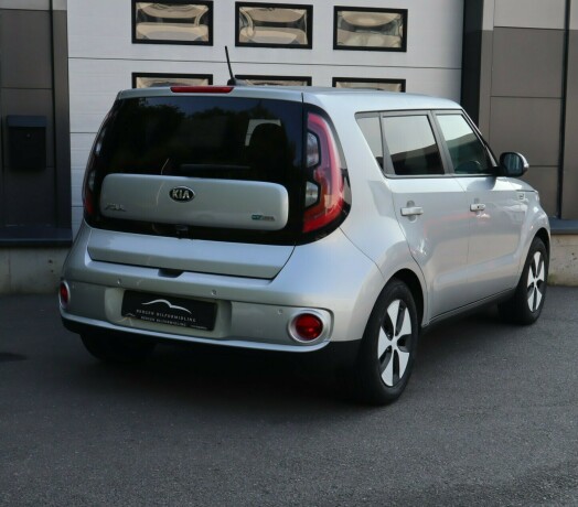 kia-soul-elektrisitet-2018-big-3