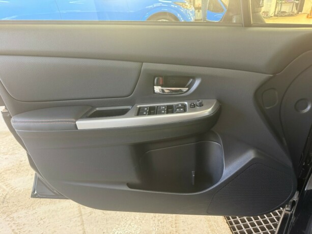 subaru-xv-bensin-2016-big-20