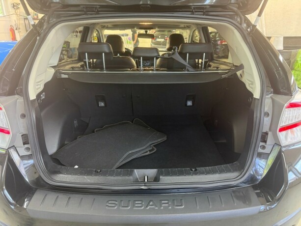 subaru-xv-bensin-2016-big-16