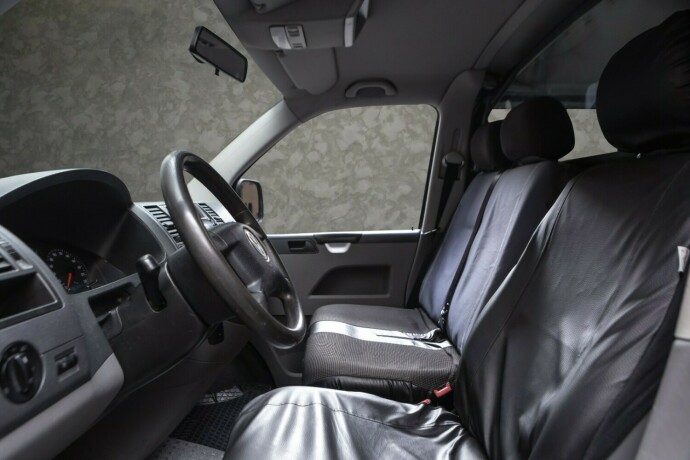volkswagen-transporter-diesel-2006-big-16