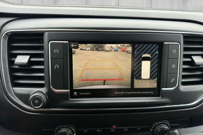 opel-vivaro-diesel-2021-big-13