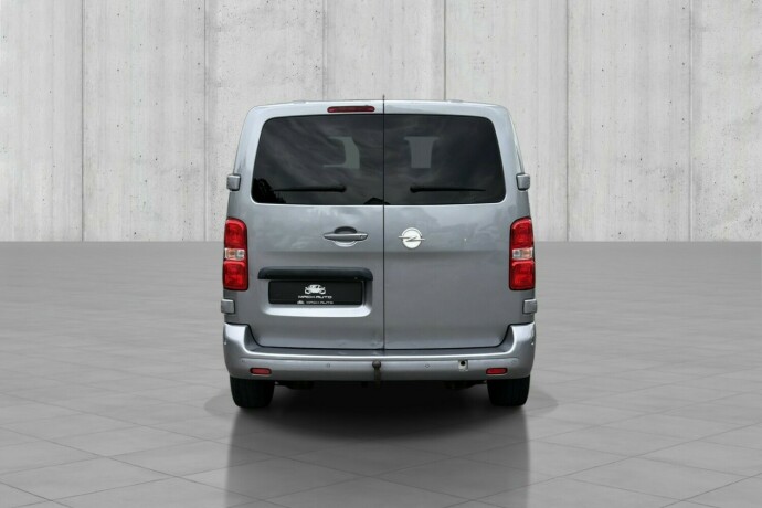 opel-vivaro-diesel-2021-big-3