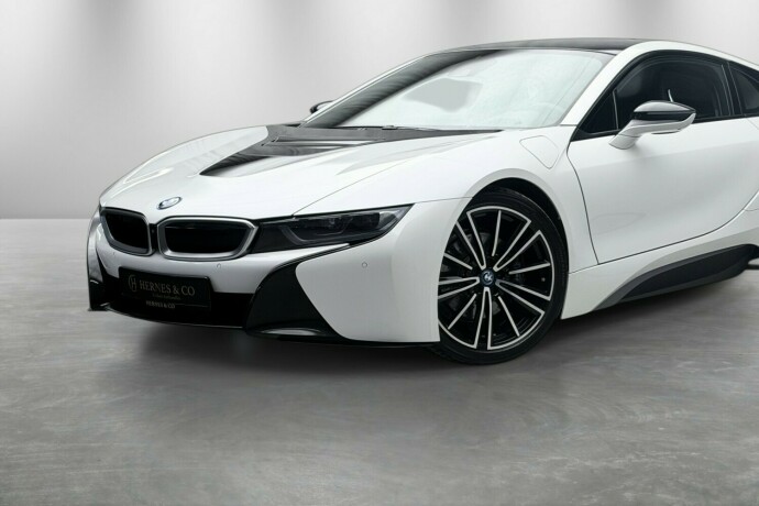 bmw-i8-elektrisitetbensin-2019-big-1