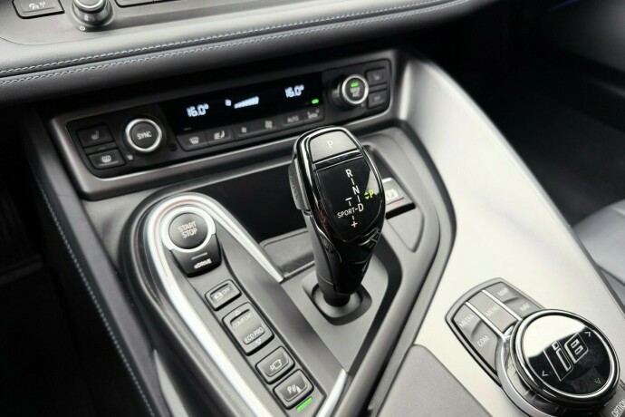 bmw-i8-elektrisitetbensin-2019-big-21