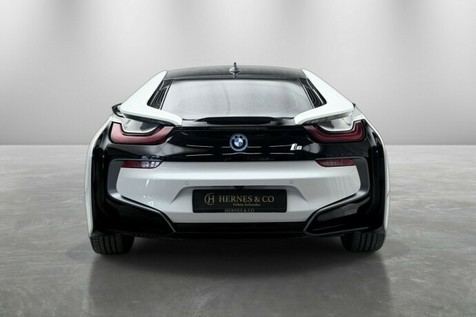 bmw-i8-elektrisitetbensin-2019-big-5