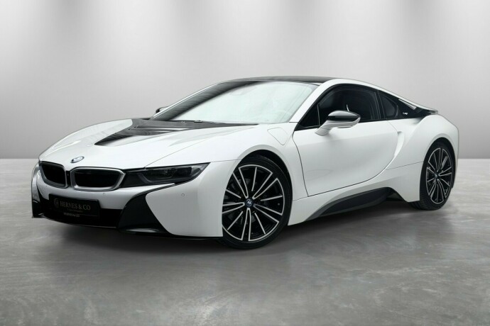 bmw-i8-elektrisitetbensin-2019-big-0