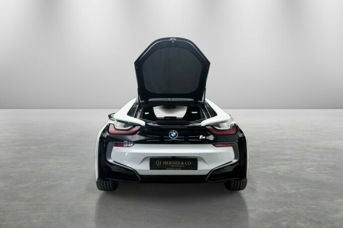 bmw-i8-elektrisitetbensin-2019-big-8