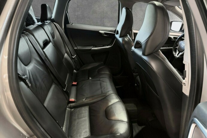 volvo-xc-60-diesel-2014-big-20